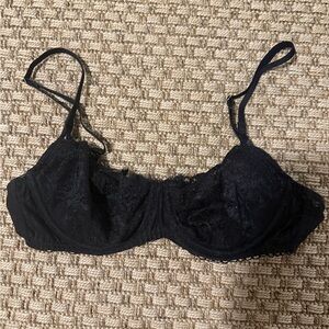 Black lace unpadded bra